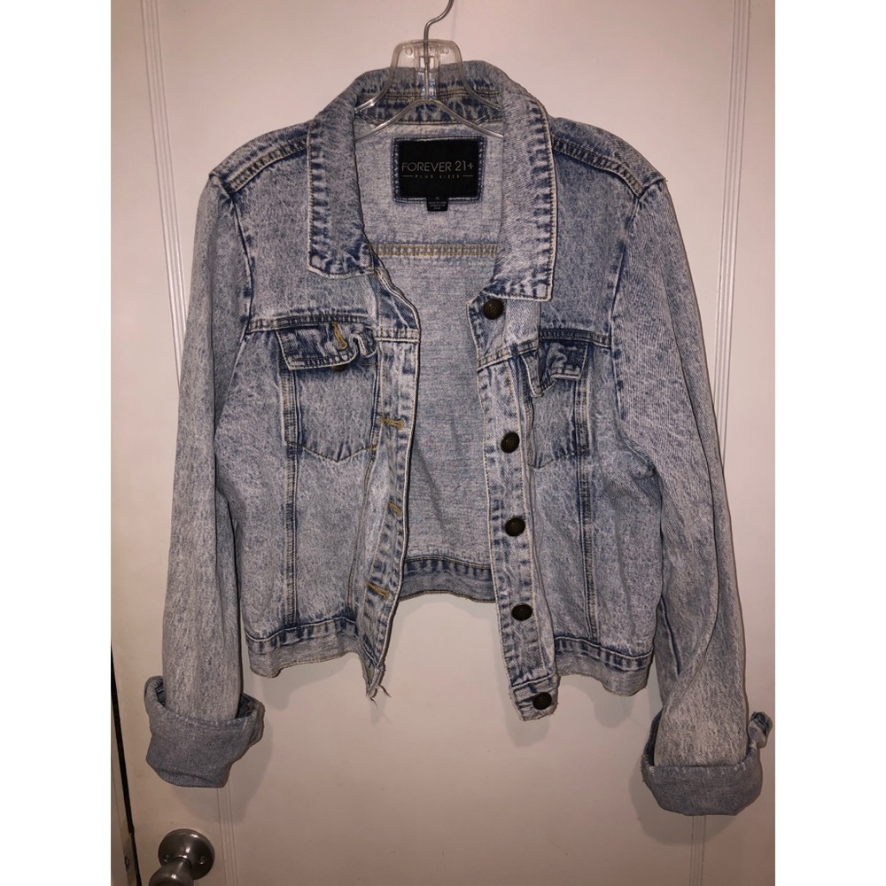 Women’s Jean Jacket